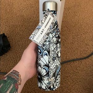 Kelsey Montague Art + Starbucks